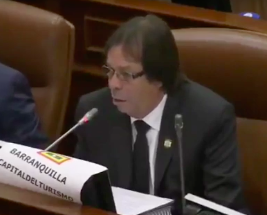 En plenaria de Cámara, Lorduy rechaza con vehemencia irrespeto de #Avianca por cambio de horario 3