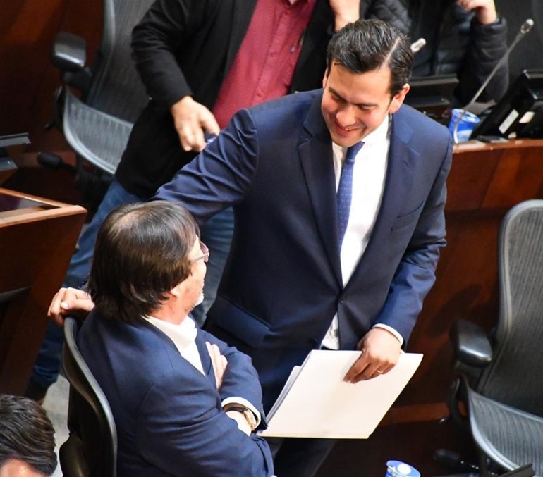 Bancada de Cambio Radical impulsa proyecto de ley para que parques y espacios públicos estén libres de drogas y alcohol 1