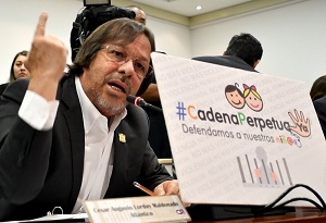 "Absurdo aplazar debate sobre cadena perpetua": Cesar Lorduy, representante a la Cámara 3