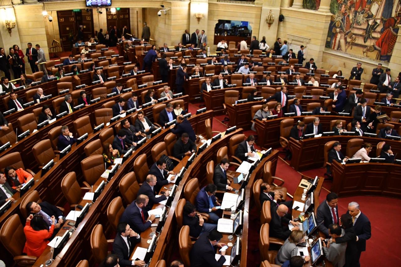 Radicado proyecto de acto legislativo para prisión perpetua revisable; Lorduy es coautor 1