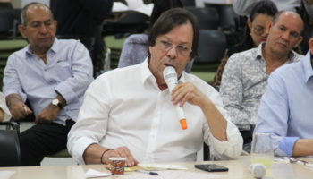 Presentación de Plan Nacional de Desarrollo a bancada de Cambio Radical 3