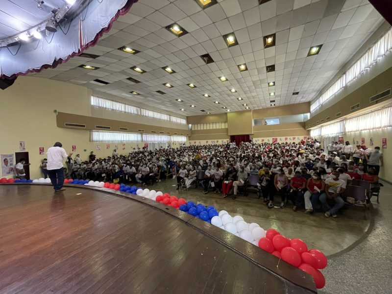 Magnífico evento para respaldar candidatura al senado de César Lorduy 7 Magnífico evento para respaldar candidatura al senado de César Lorduy 8