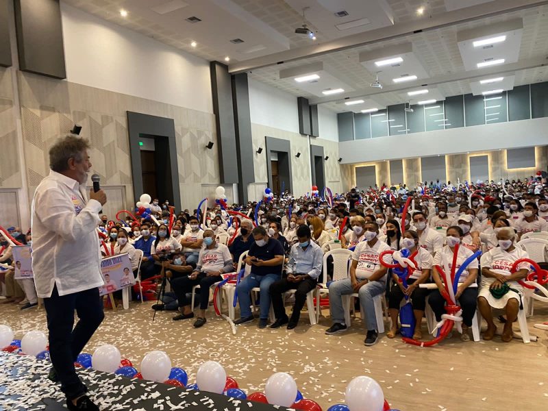 Apoteósico respaldo a candidatura al Senado de Cesar Lorduy 2