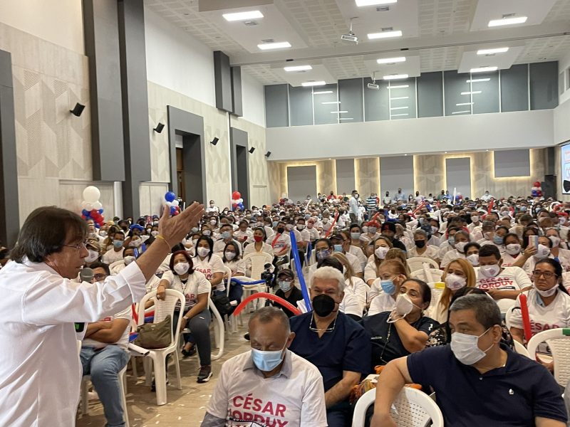 Apoteósico respaldo a candidatura al Senado de Cesar Lorduy 3