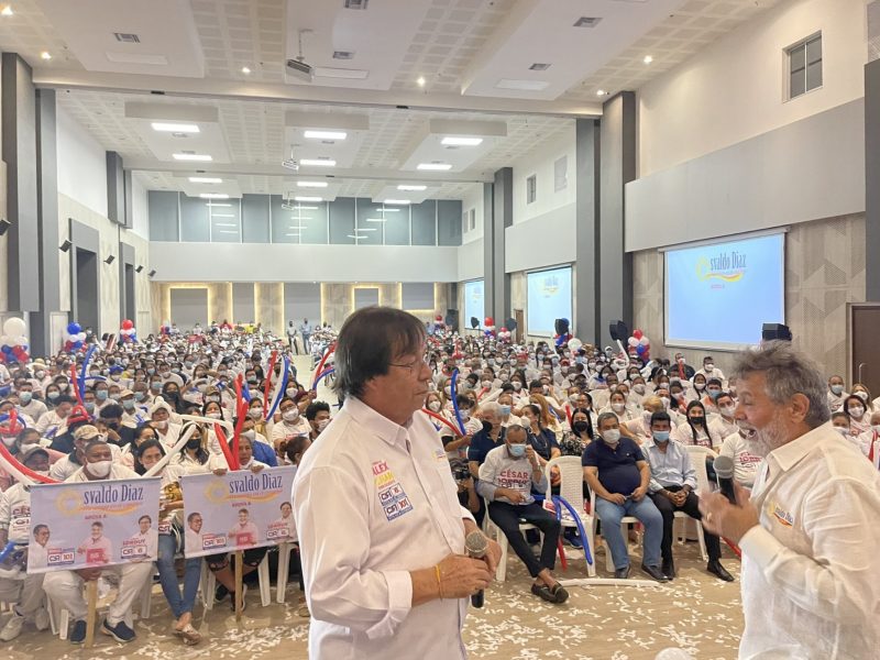 Apoteósico respaldo a candidatura al Senado de Cesar Lorduy 10