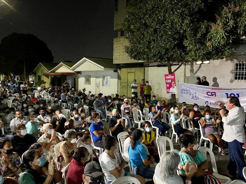 Cesar Lorduy y compartió desde el barrio Nueva Esperanza sus planes y proyectos para llegar al Congreso 4 Cesar Lorduy en reunión en el barrio Nueva Esperanza