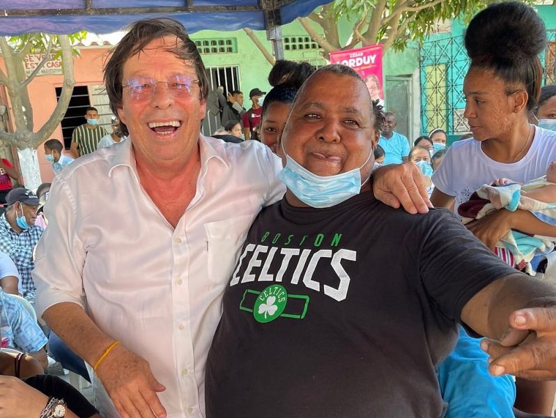 Lorduy llegó al barrio Montes a compartir sus planes para el Senado 7
