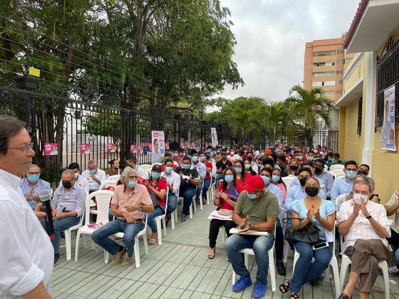 En su camino al Senado, Cesar Lorduy sigue recibiendo apoyo de cientos de ciudadanos 11