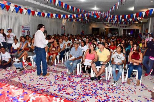 César Lorduy y Arturo Char estuvieron Santo Tomás compartiendo su mensaje de compromiso por el Atlántico 4